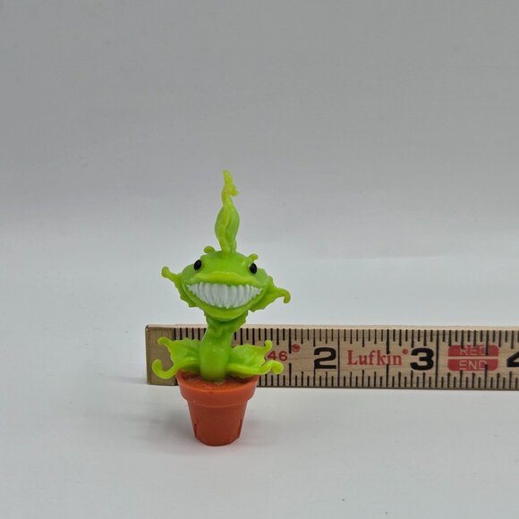 OG Monster High Venus McFlytraps 1st Wave Pet Flytrap Chewlian Figure - Picture 2 of 4